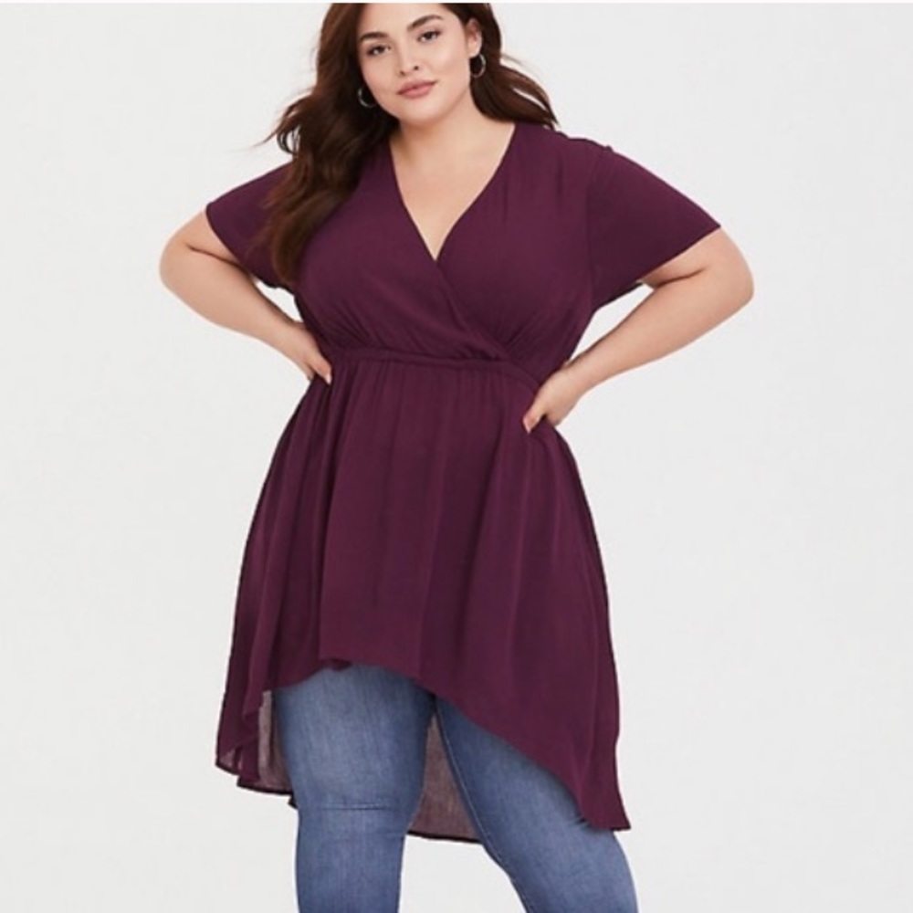 🆕 Torrid • Maroon • Hi-Low Top • NWT